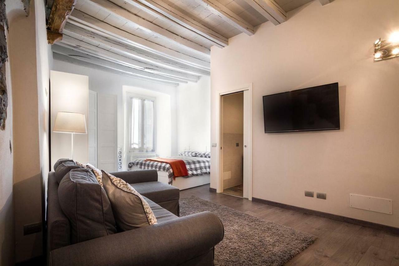 Joivy Chic Studio In Como Centre Exterior foto